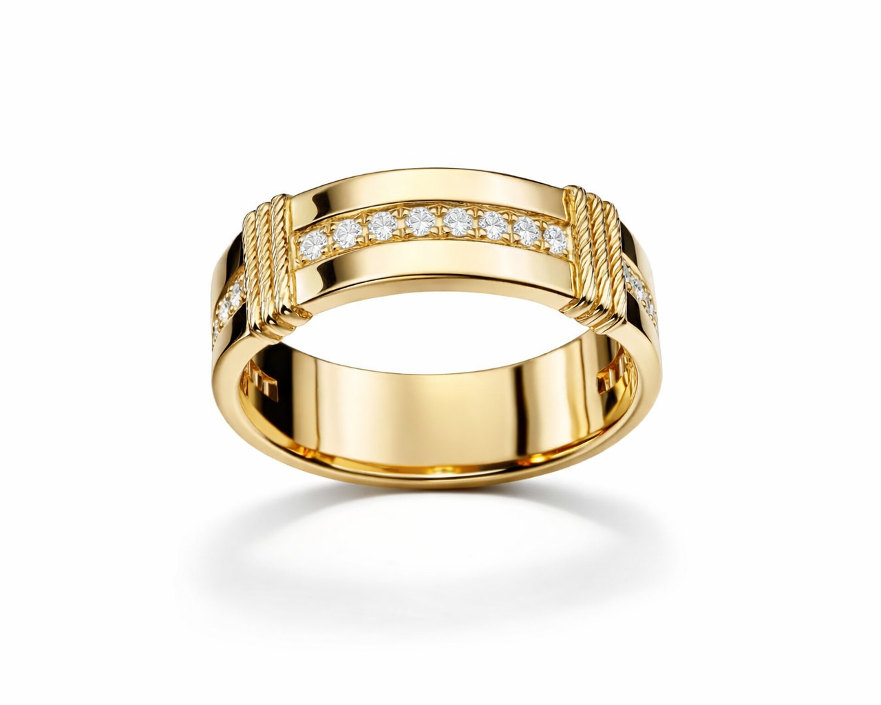 טבעת פס יהלומים