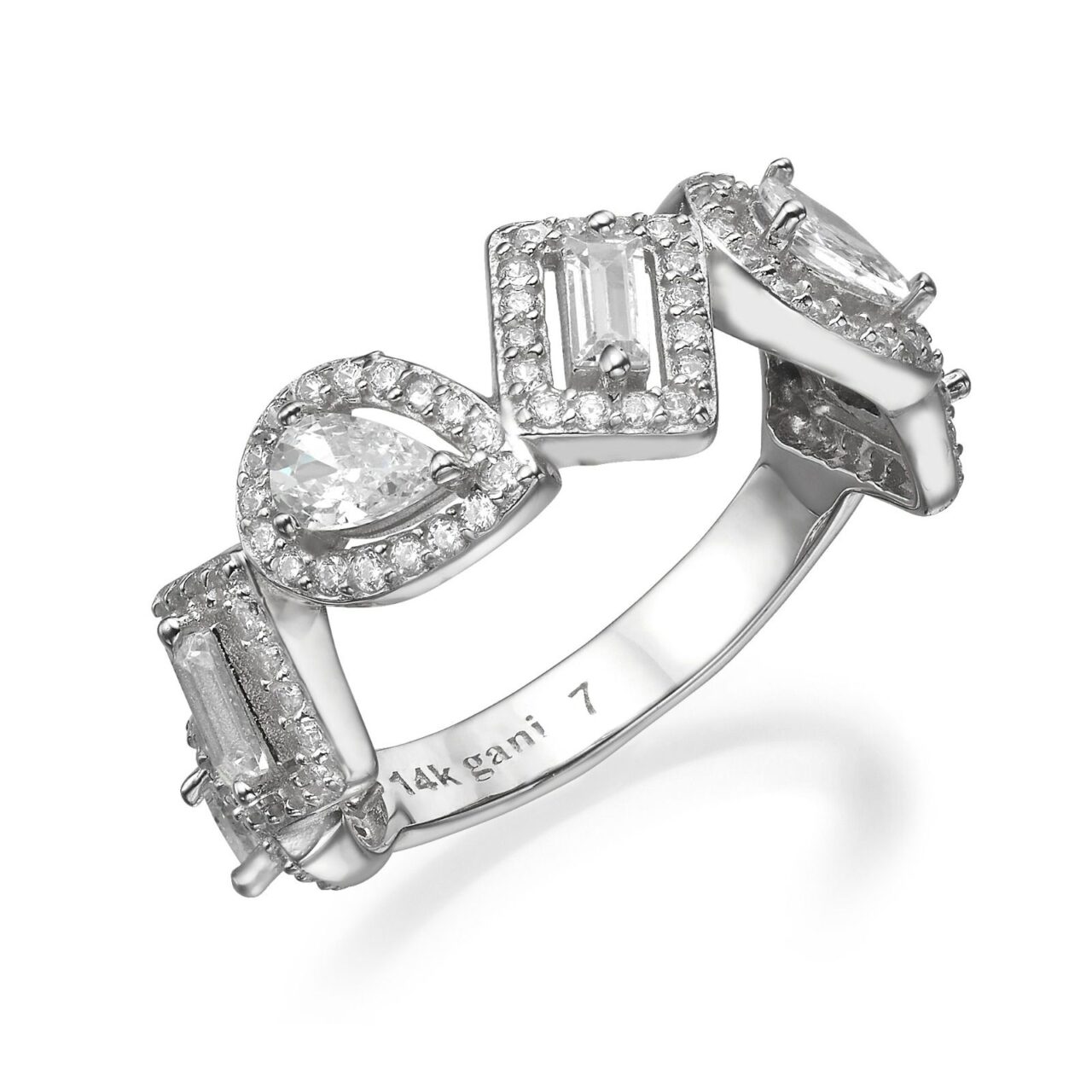 טבעת קומפוזיציה אלגנטית