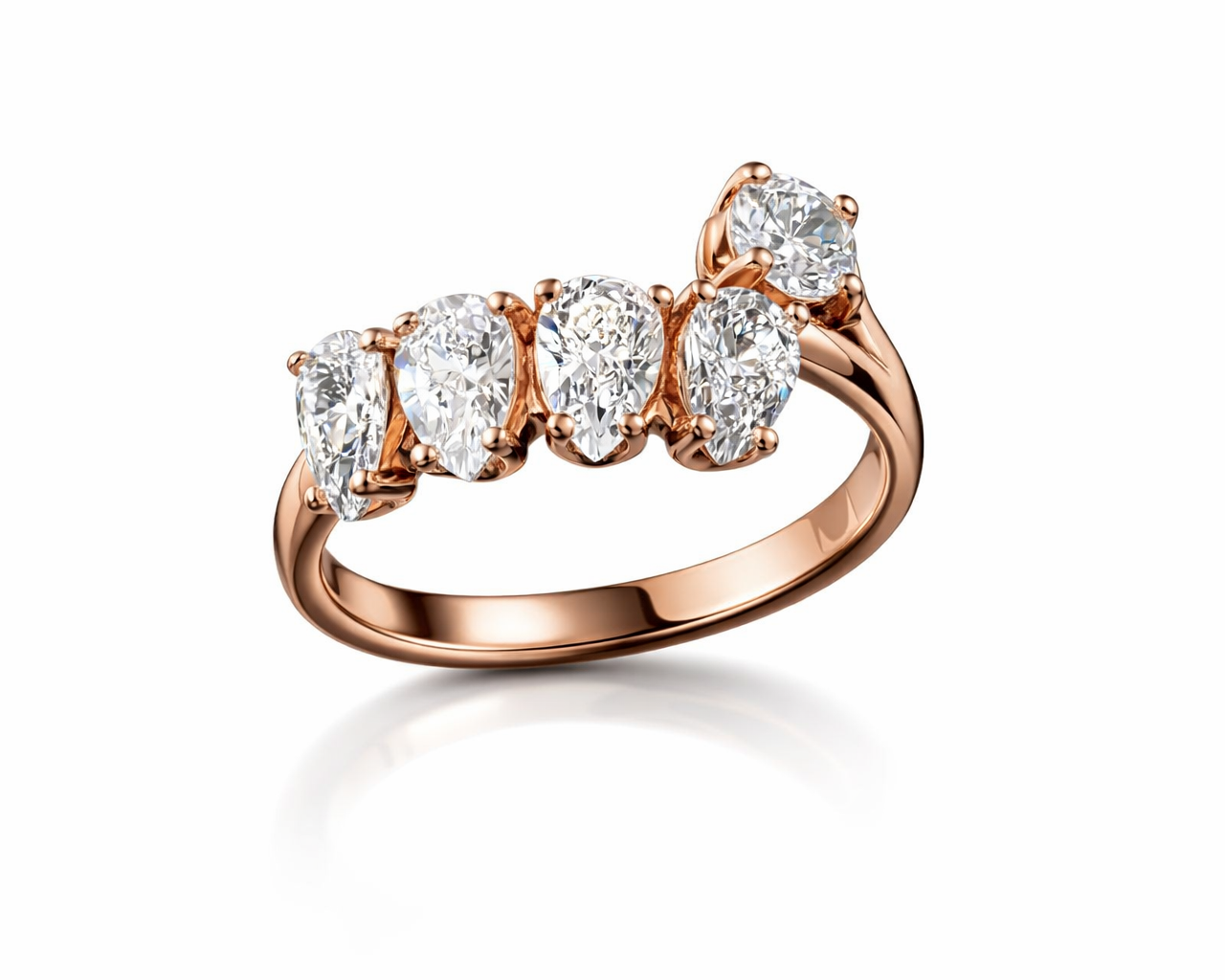 טבעת שורת טיפות יהלום